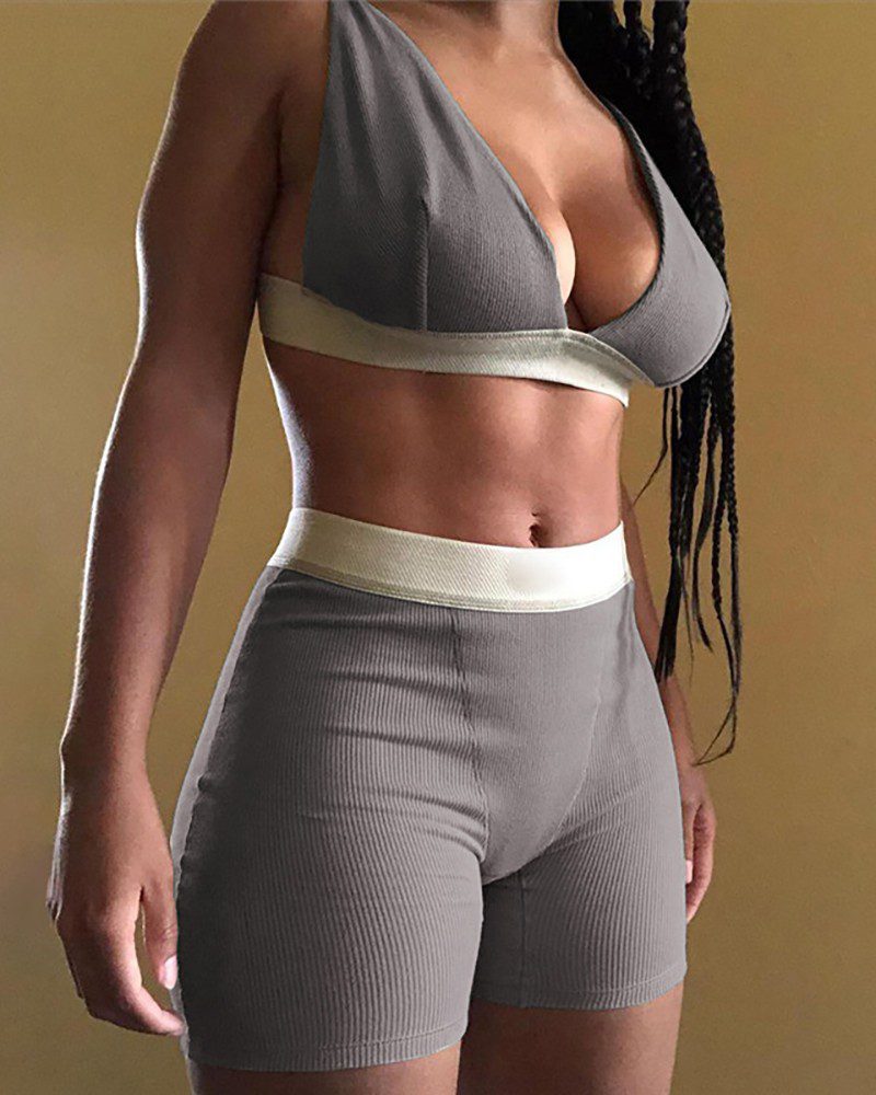 Colorblock Crop Top & High Waist Shorts Set - Image 3