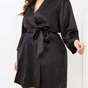 Plus Size Long Sleeve Plain Robe
