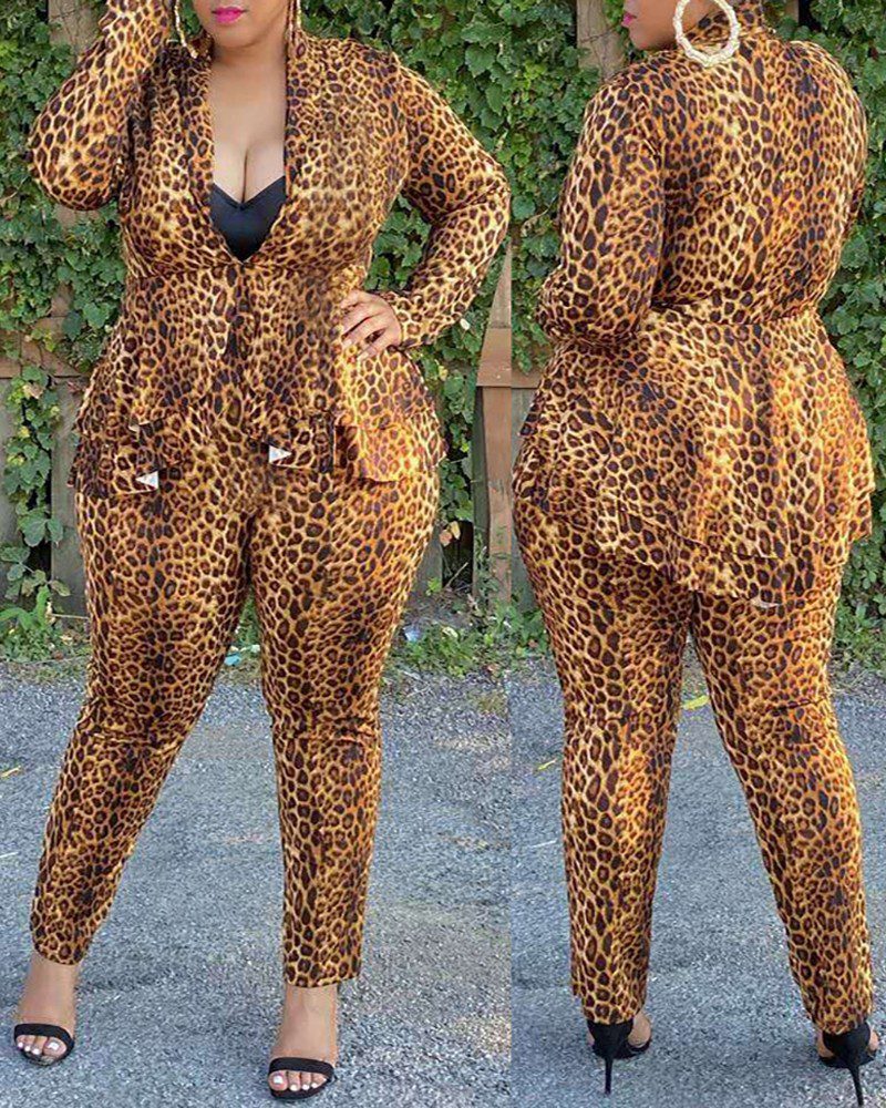 Plus Size Cheetah Print Ruffles Hem Top & High Waist Pants Set