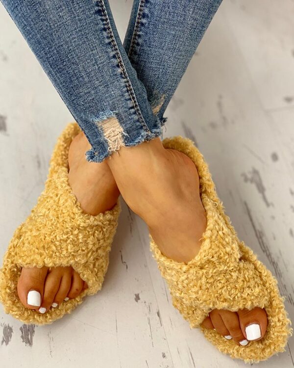 Solid Fluffy Crisscross Design Flat Sandals - Image 5